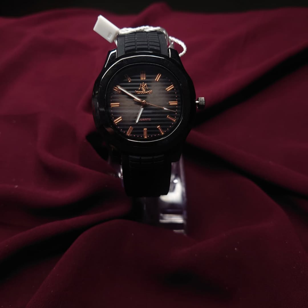 Minha MM Quartz Watch - Black