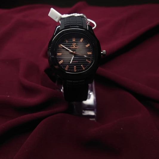 Minha MM Quartz Watch - Black