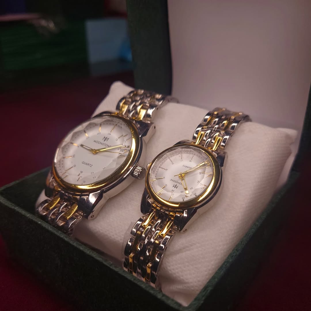 MoonTone Quartz Couple Watch Set